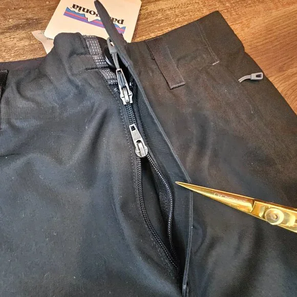 NWT!! Patagonia Men’s Simul Alpine Slim Fit Pants, 28 Black - Picture 7 of 15